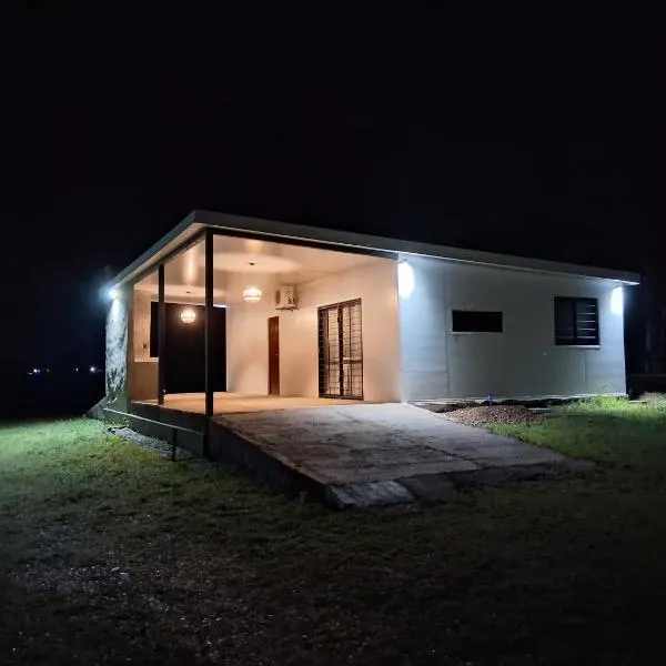 Gran Casa de Campo - Chacra Lavanda, hotel em Salto