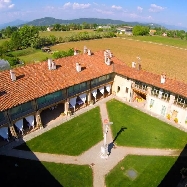 Corte Breda, Agriturismo Bed&Breakfast, hôtel à Chiari