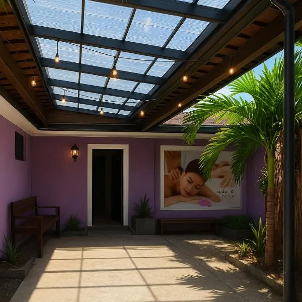 Cherry Traveller Inn, hotel em San Jose de Buenavista