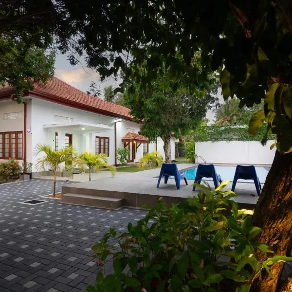 Champagne Villa, Hotel in Wadduwa