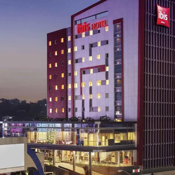 Ibis Manado City Center Boulevard, hotel in Manado