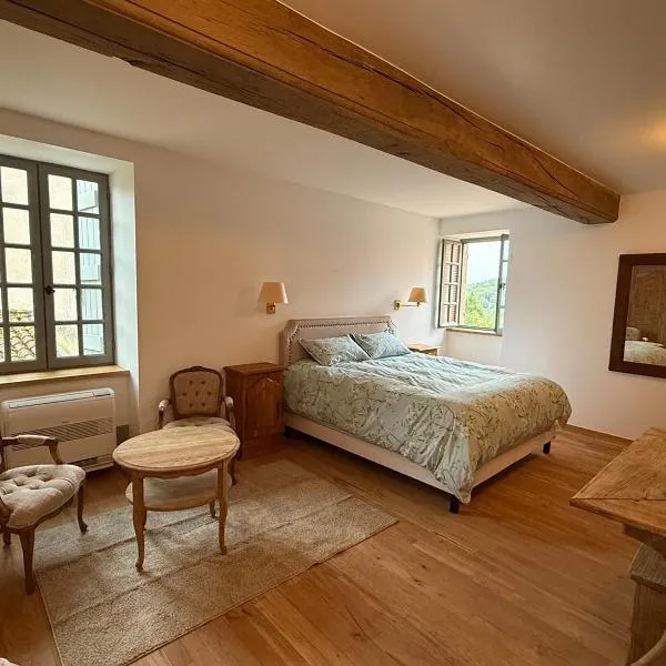 Auberge du Vieux Brancion、マルタイイ・レ・ブランシオンのホテル