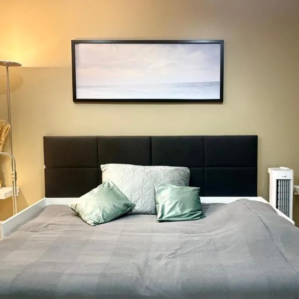 Stay cozy in Vecliepaja, מלון בלייפאיה