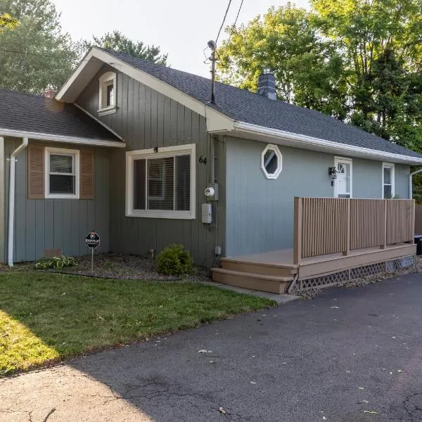 Seabreeze Lakeside Getaway, hotel v destinaci Irondequoit