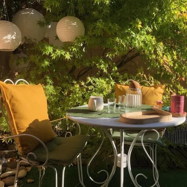 Chambre privée MIREFLEURS, ξενοδοχείο σε Mirefleurs