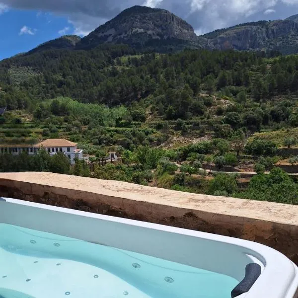 Balcón de Aitana Casa Rural, ξενοδοχείο σε Alcoleja