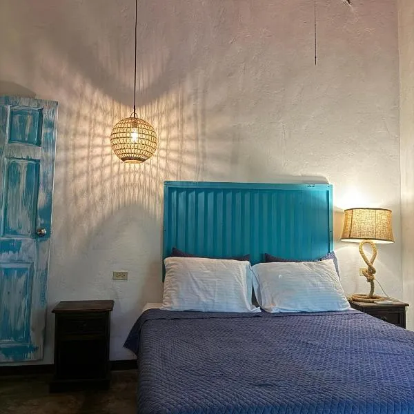 Casa FLamenco Suchitoto, hotel in Suchitoto
