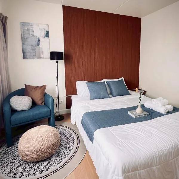 Happy House T8, hotel in Thung Si Kan