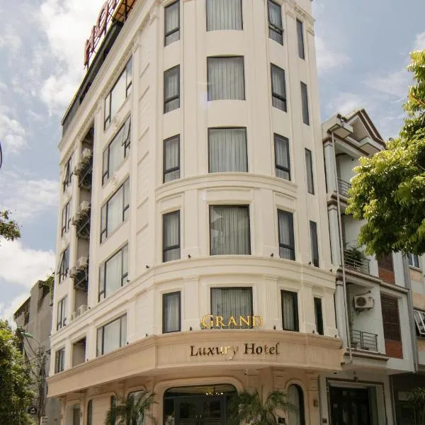 Grand Hotel Vinh Yen, hotelli kohteessa Vĩnh Phúc