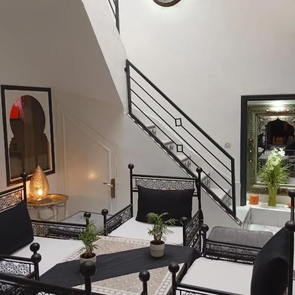Ryad Ayad, hotell sihtkohas Marrakech