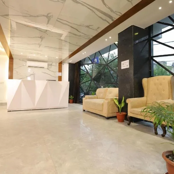OPO Horizon Stanley,Free Airport Pick up, hotel in New Delhi