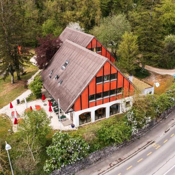 Delémont Youth Hostel, hotel in Delémont