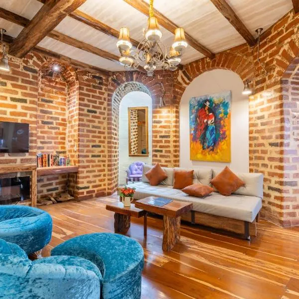 Old Town Quito Suites, Heritage Hotel, Historic center, hotel in Quito