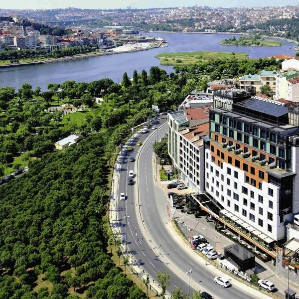 Mövenpick Istanbul Hotel Golden Horn, hotel en Estambul