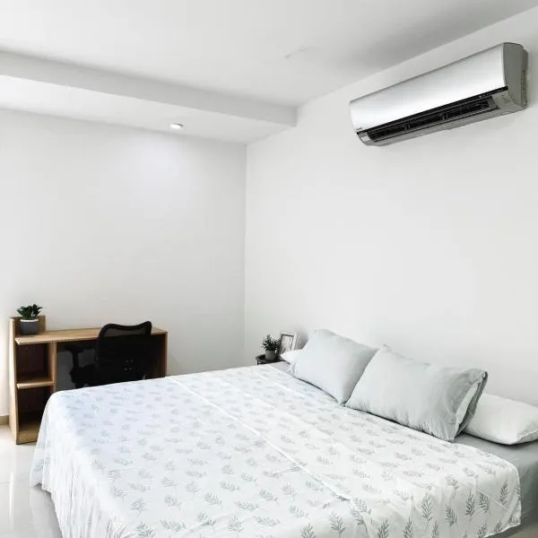 Modern Studio Apartment in downtown Yopal, khách sạn ở Yopal