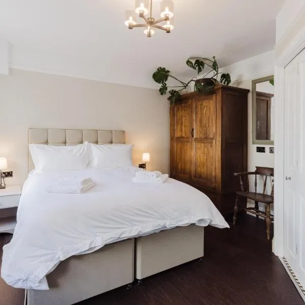 Grace's Guesthouse The Suite Room 6, Hotel in Tring