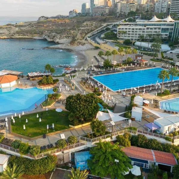 Mövenpick Hotel Beirut, Hotel in Beirut
