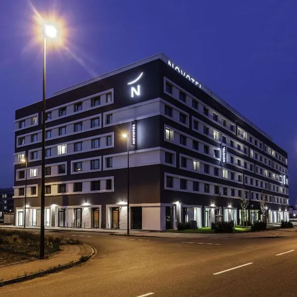 Novotel Duesseldorf Airport, hotel em Dusseldorf