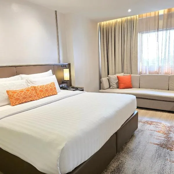 Sima Thani Hotel, hotel en Nakhon Ratchasima