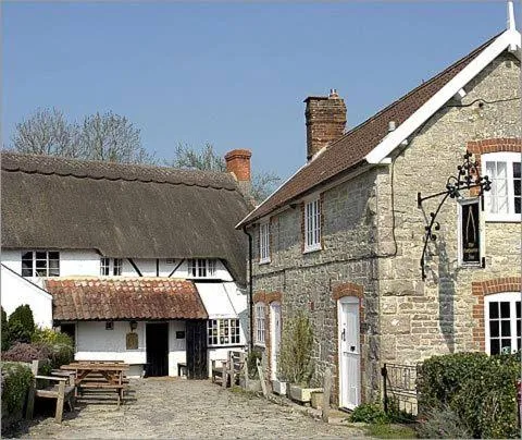 Compasses Inn, ξενοδοχείο σε Tisbury