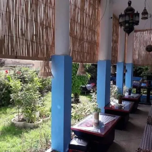 Riad Dar Karaz, hotel in Sefrou