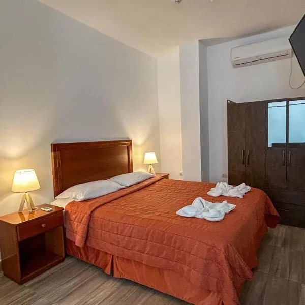 Suites en el Centro, hotel in Puerto Ayora