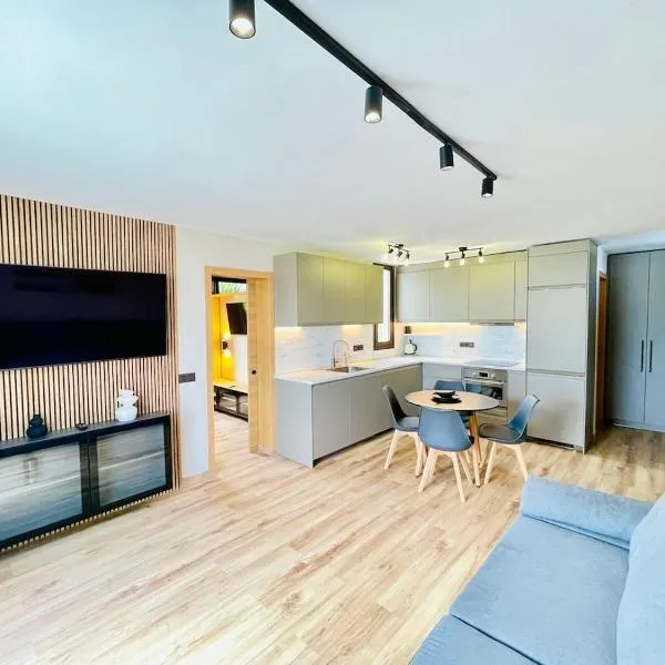 Waves and Relax in Apartamerica, отель в городе Costa de Adeje