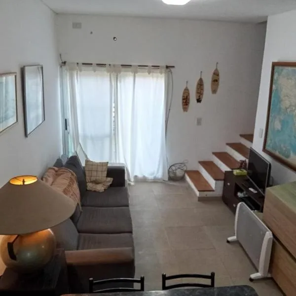 Hostel Italia Fisherton, khách sạn ở Rosario