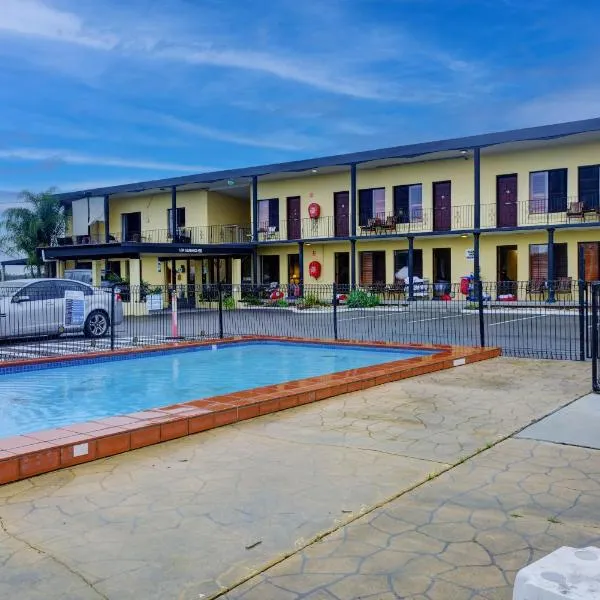 Country Plaza Motel Taree, hotel in Taree