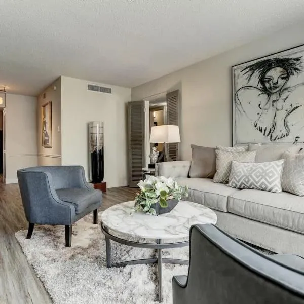 Perfect Perk Marquee Uptown Unit 121 Galleria 2br 2ba, hotel v destinácii Houston