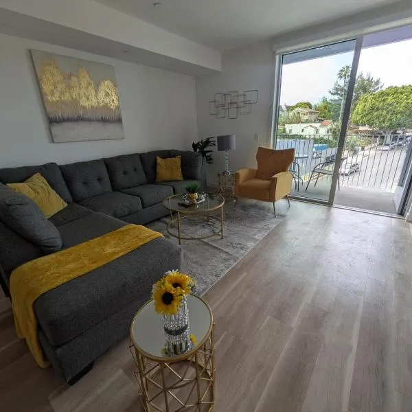 2 Bedroom Apartment in Santa Monica: Los Angeles'ta bir otel