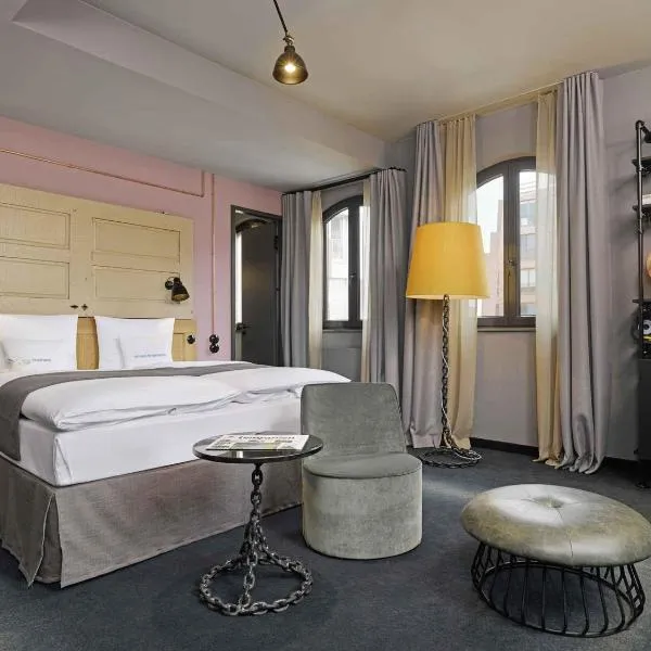 25hours Hotel Altes Hafenamt, hotel in Hamburg
