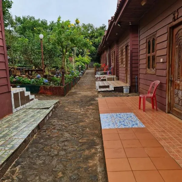 Phanyro Motel, hotel in Krong Saen Monourom