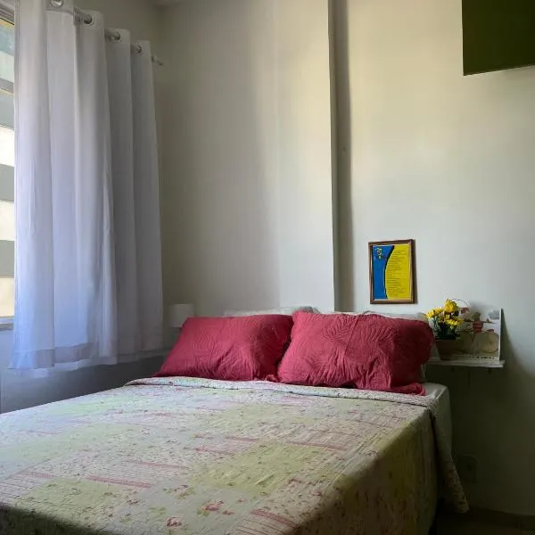 Studio na Praia de Icaraí, hotel u gradu Niteroi