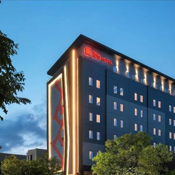ibis Surabaya Tidar, hotel in Surabaya