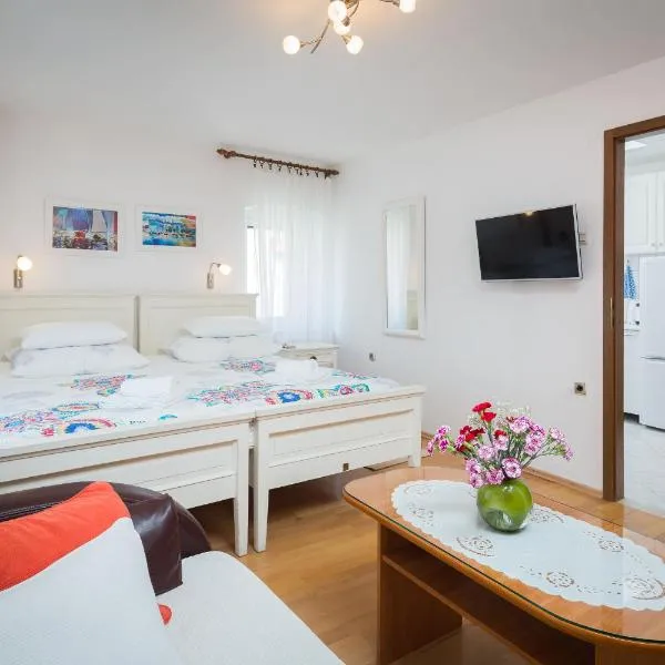 Apartments Sunce, hotel ve Splitu