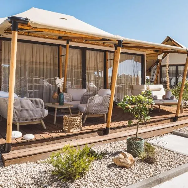 Glamping Resort Olive and Sea, hôtel à Bibinje