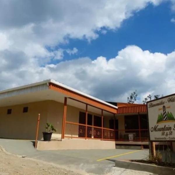 Monteverde Costa Rica में, होटल Mountain Faro Hotel