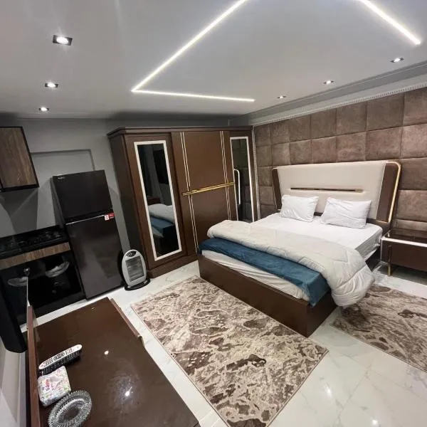 Happy apartment 3, viešbutis Kaire