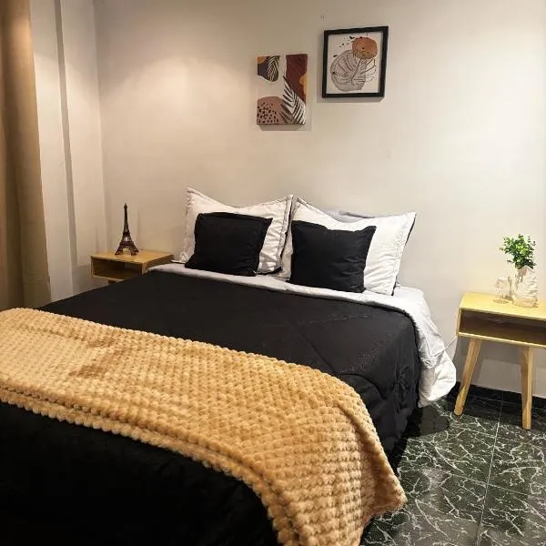 Apartamento boho cerca al aeropuerto, hotel in Bogotá