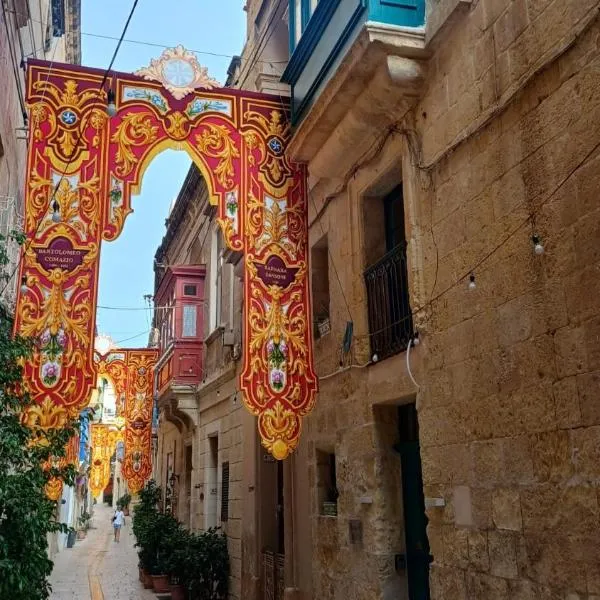 Vincenti's Rest in Birgu - a traditional old house, hotelli kohteessa Birgu