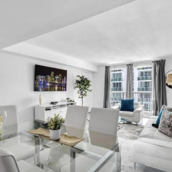 Skyline with Water views 2 bedroom, hotelli Miamissa