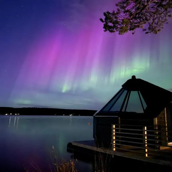 LakeLodge Kiehinen & Igloos, hotel v destinaci Rovaniemi