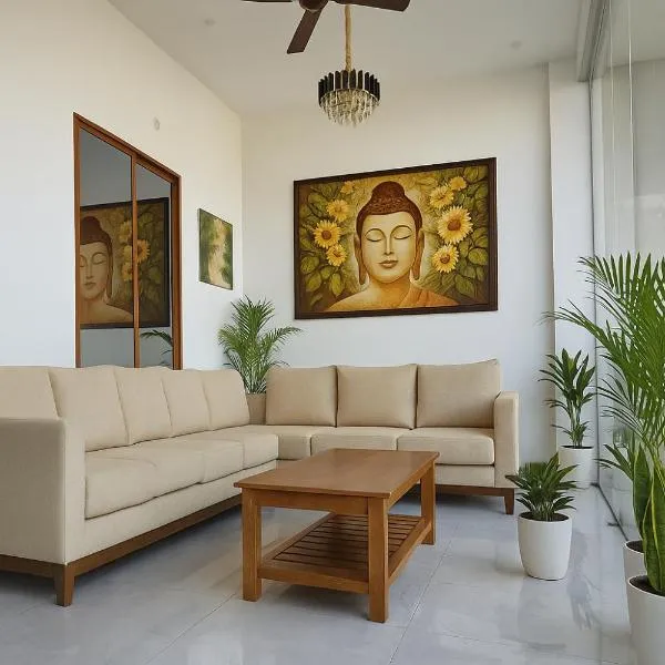 Ramayana Grand Hotel Ayodhya - Just Steps from Ram Mandir, Miles Ahead in Luxury, hotel in Ayodhya
