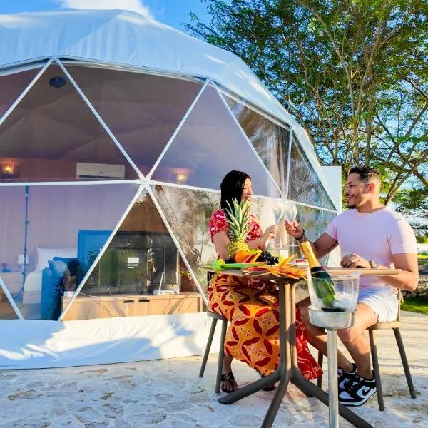 Santa Fe Club、ソスアのホテル