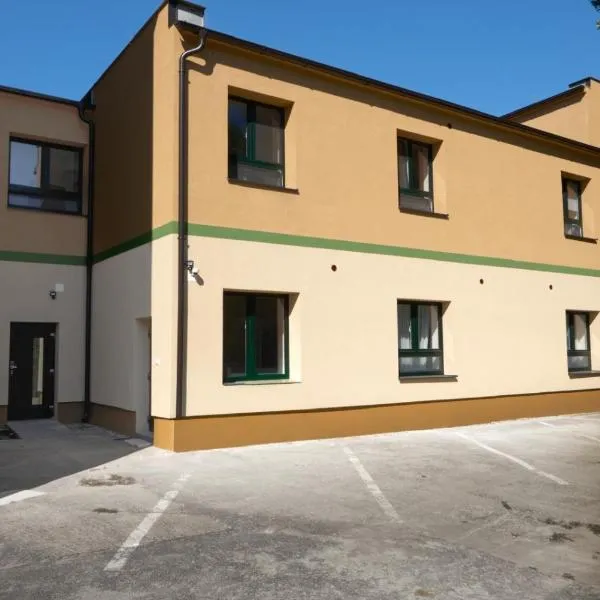 Hodváb Apartmánový Dom, hotel in Senica