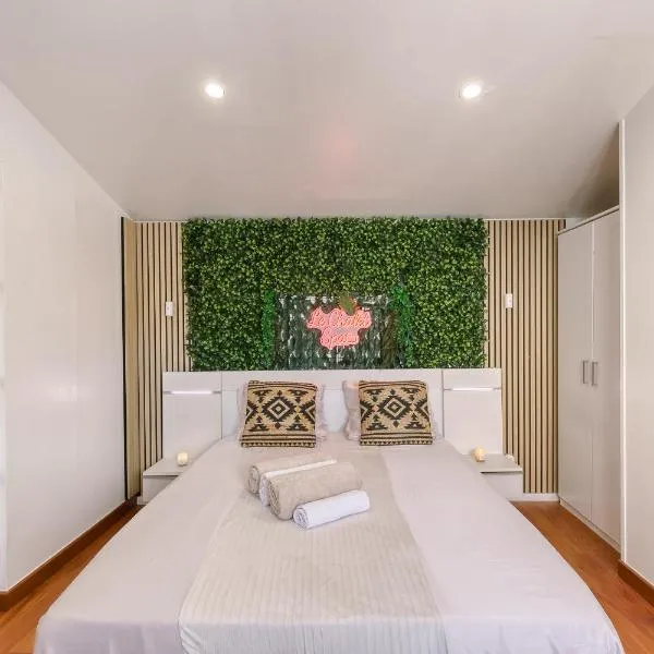 Suite Chalet Cosy Close to CDG and Disneyland Paris, Hotel in Vaujours