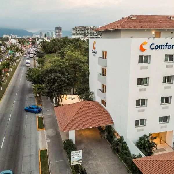 Comfort Inn Puerto Vallarta Golfside & Marina, hotel in Puerto Vallarta