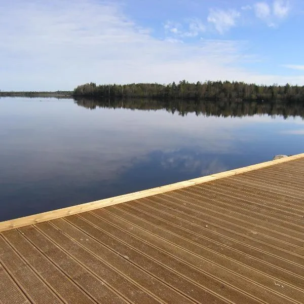 B & B Flattinge Fritidshus, hotel v destinaci Vittaryd