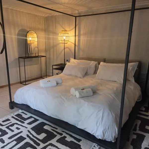 The House On The Hill, hotel in Lanseria